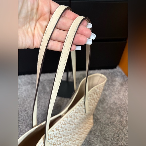 Coach White and Gold Structured Tote Bag - Picture 8 of 10